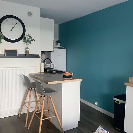 Chaleureux Appartement Face Au Port Sta Lucia, Tout A Pieds, Wifi Saint-Raphaël Екстериор снимка